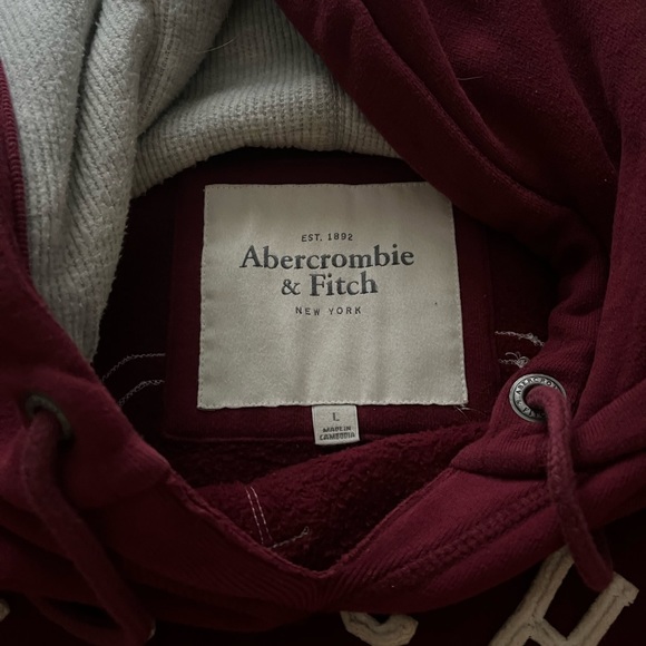 Juniors Abercrombie & Fitch hoodie - Picture 3 of 3